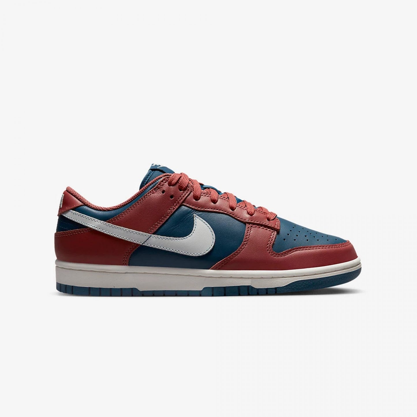 Nike | DUNK LOW { CANYON RUST