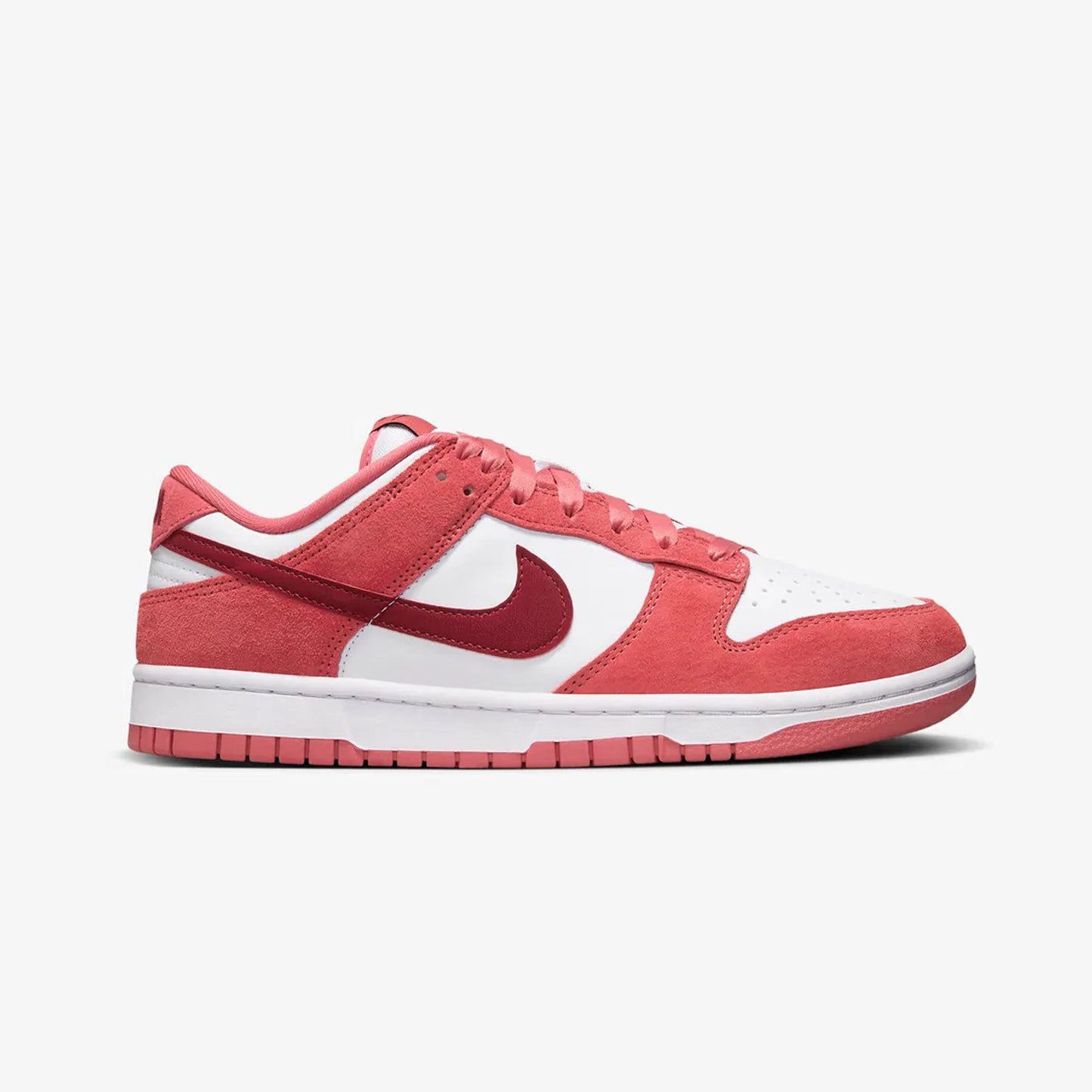 Nike | DUNK LOW { WHITE/TEAM RED-ADOBE-DRAGON RED