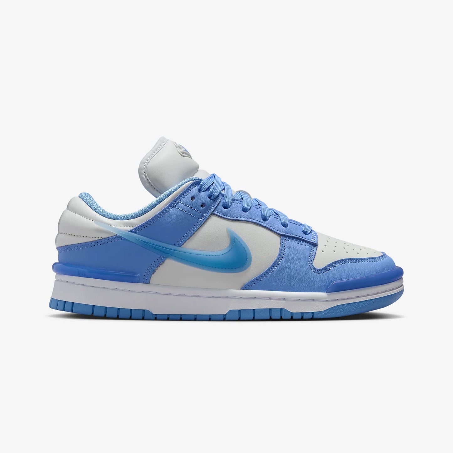 Nike | DUNK LOW TWIST { PHOTON DUST/UNIVERSITY BLUE-WHITE