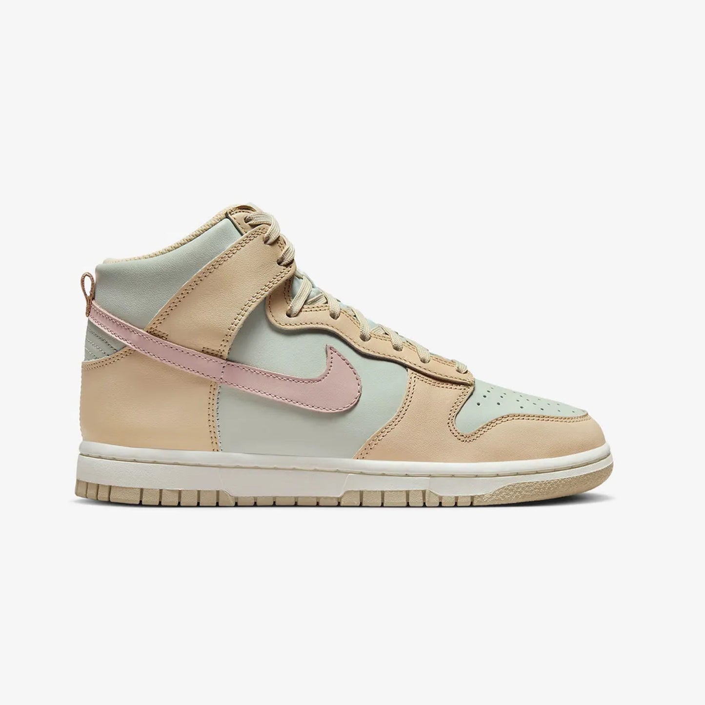 Nike | DUNK HIGH { SAND DRIFT/LIGHT SILVER
