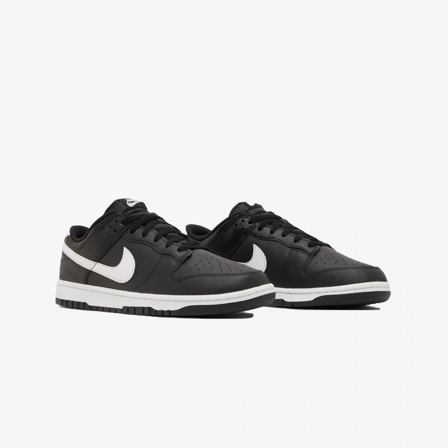 Nike | DUNK LOW RETRO { BLACK