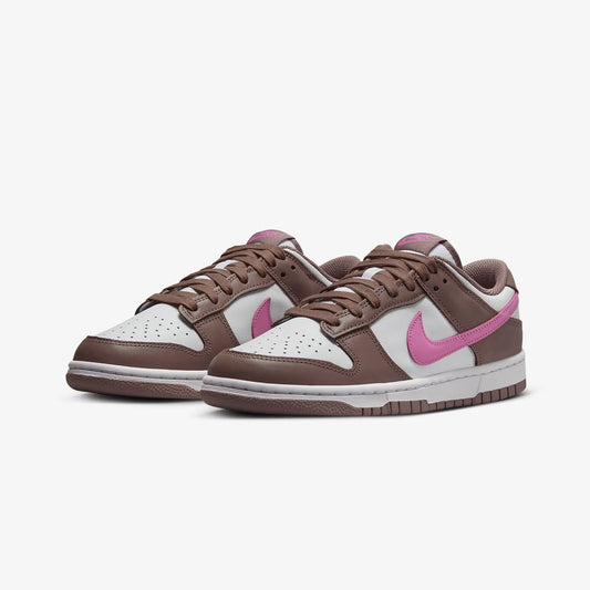 Nike | DUNK LOW { SMOKEY MAUVE/PLAYFUL PINK-WHITE