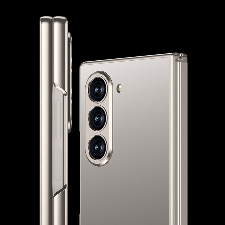 Galaxy Z Fold Series Deluxe Matte Robust Frame Case