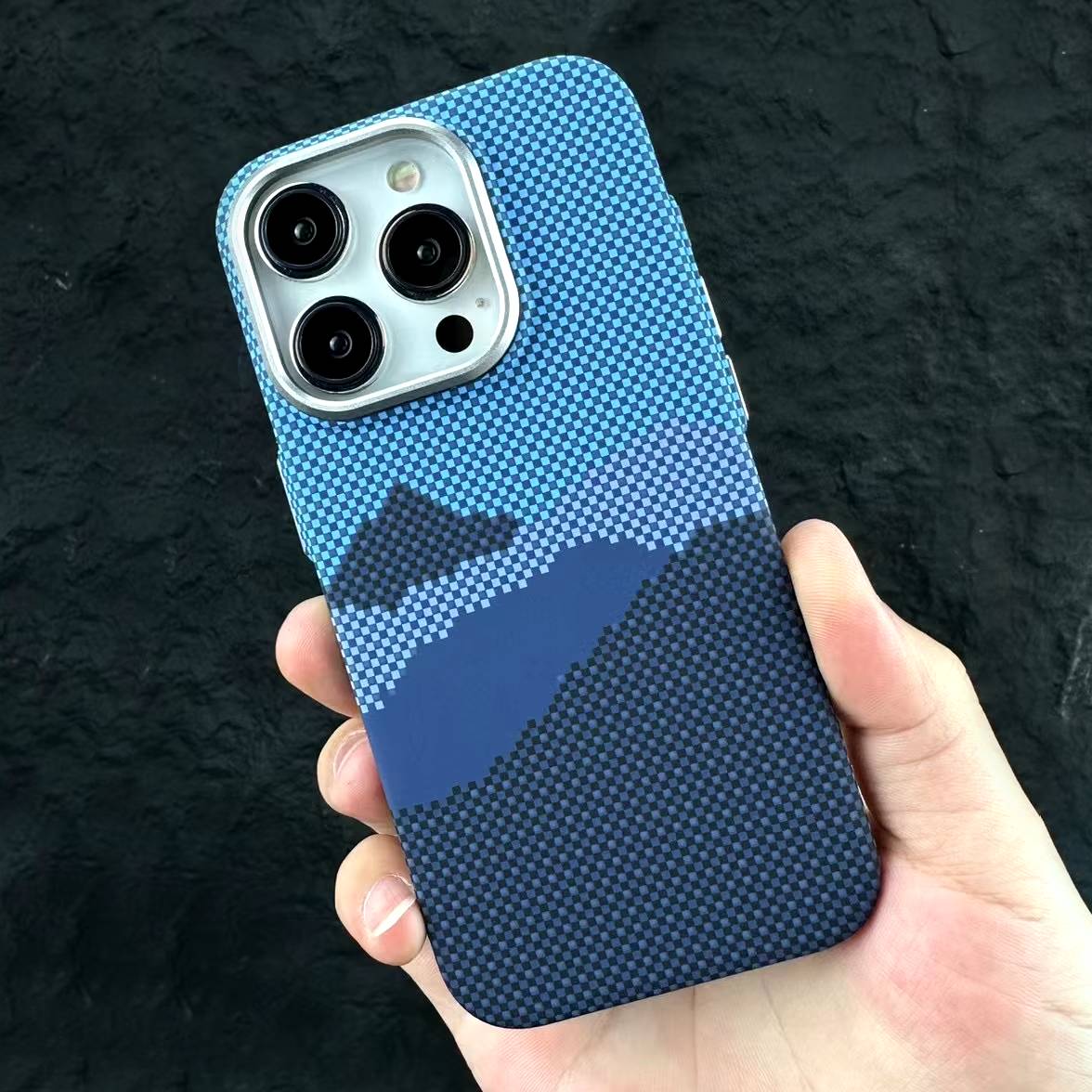 Alpine Luminate Kevlar Textured Case - iPhone