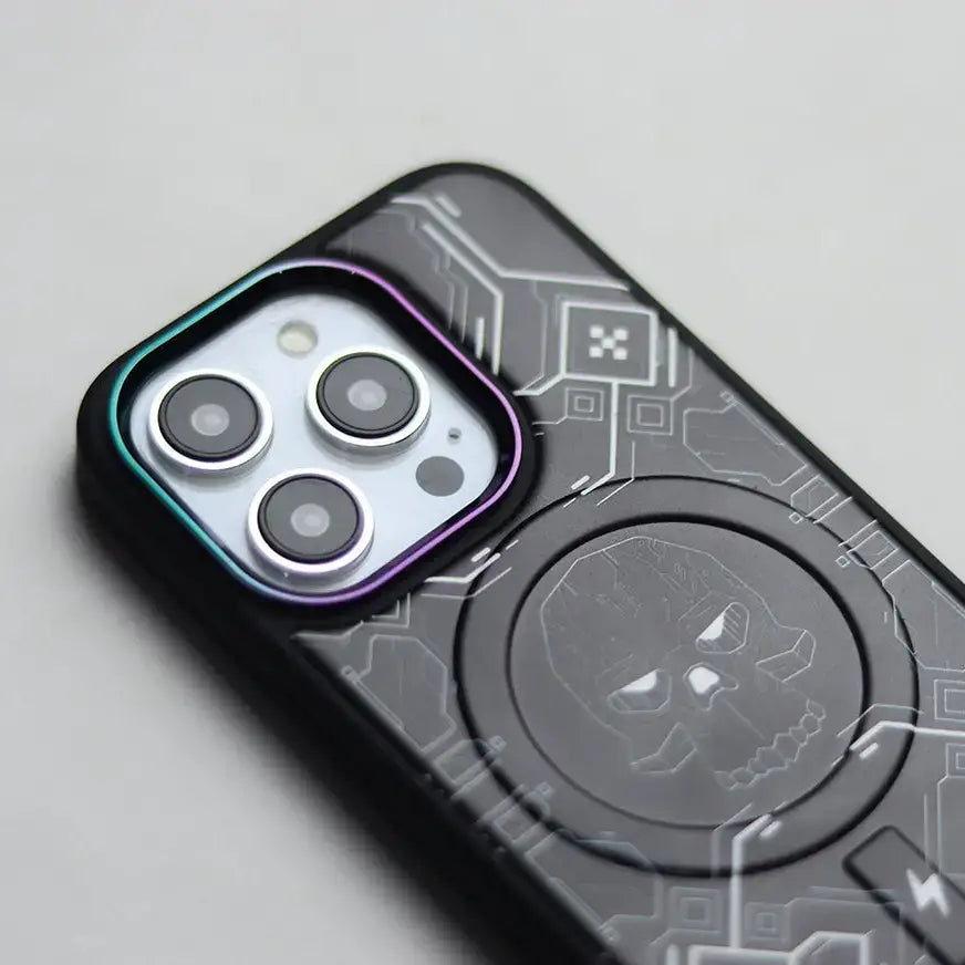 Cyberpunk Skull Engraved MagSafe Case - iPhone