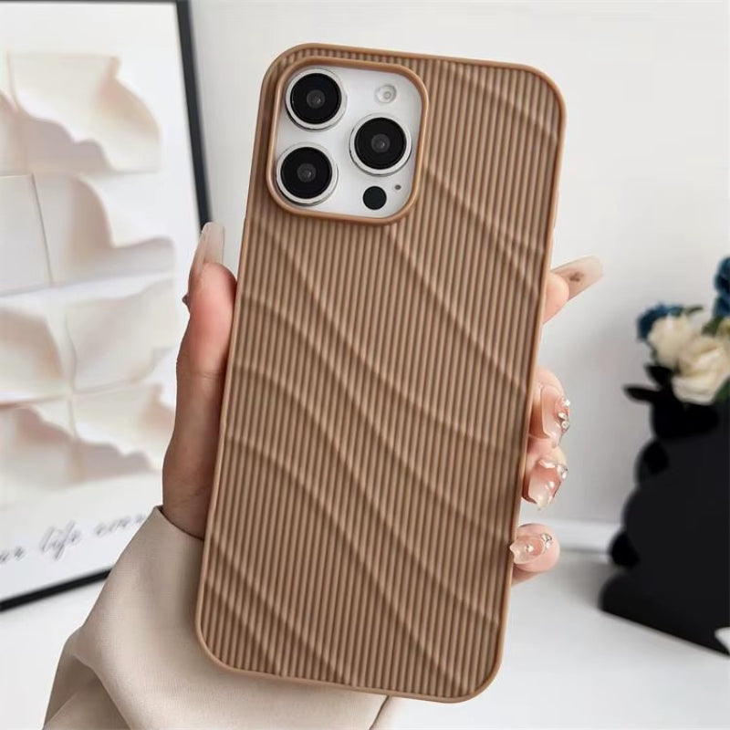 Stylish Grooved Striped Patterned Case - iPhone