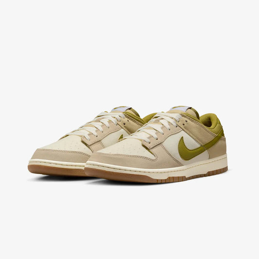 Nike | DUNK LOW { SAIL/PACIFIC MOSS-CREAM II-LIMESTONE