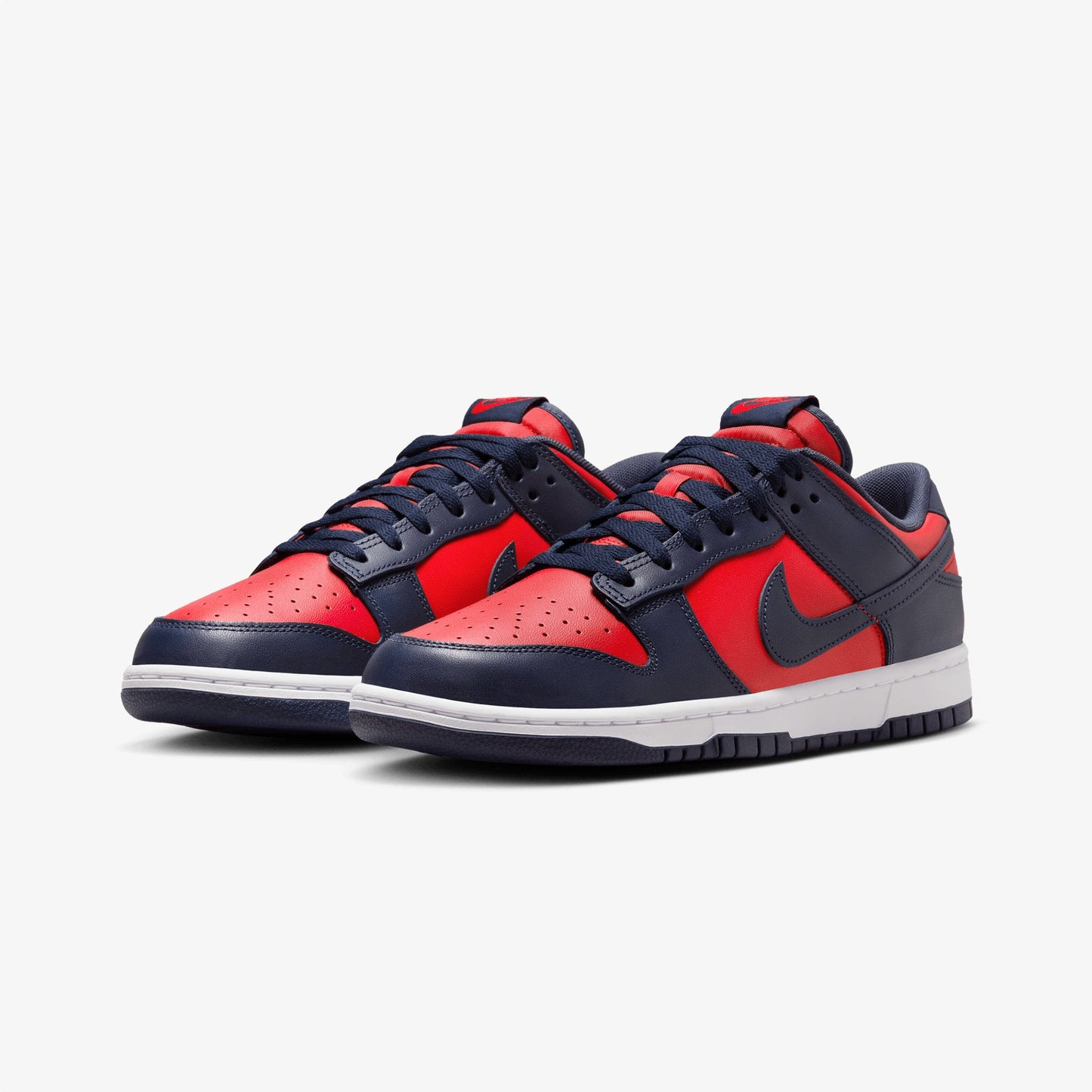 NIKE | DUNK LOW RETRO { UNIVERSITY RED/OBSIDIAN-WHITE