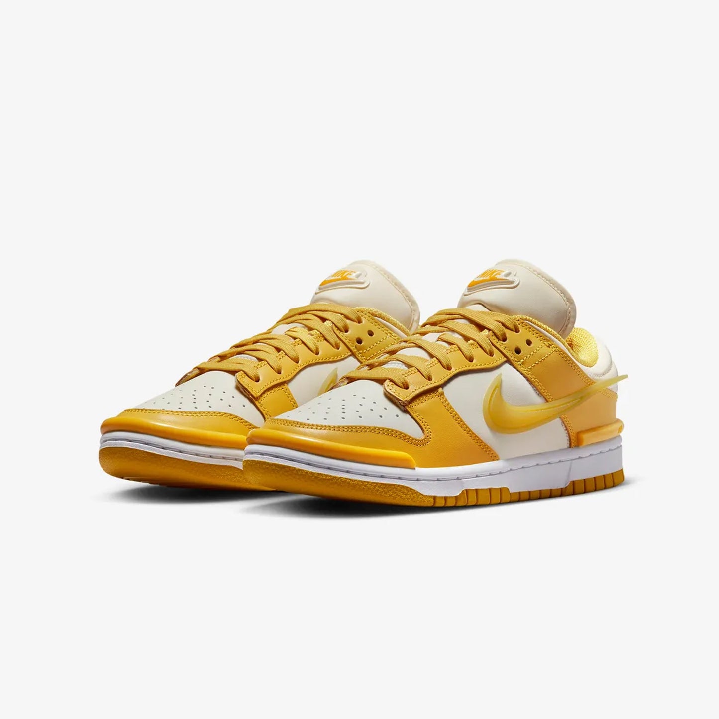 Nike | DUNK LOW TWIST { SAIL/VIVID SULFUR-WHITE