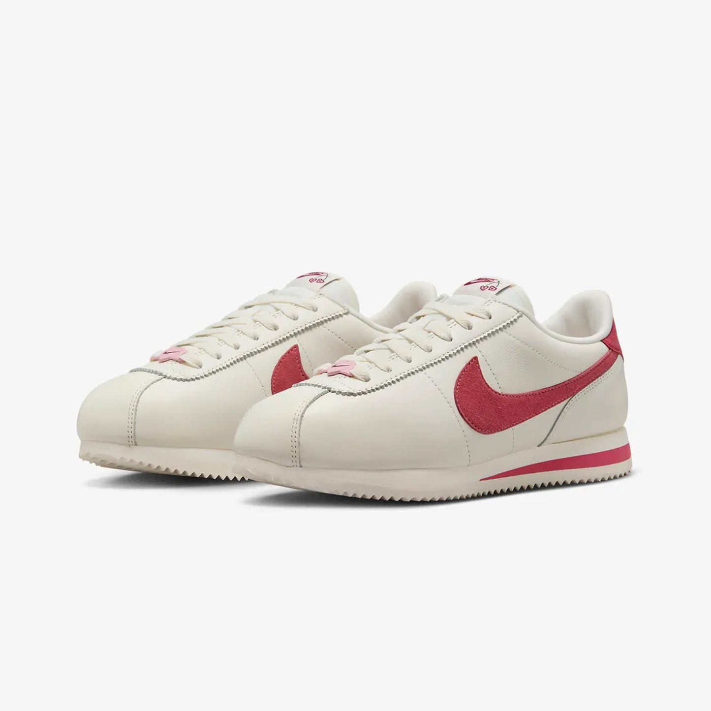 Nike | CORTEZ SE { SAIL/ADOBE-MED SOFT PINK-TEAM RED
