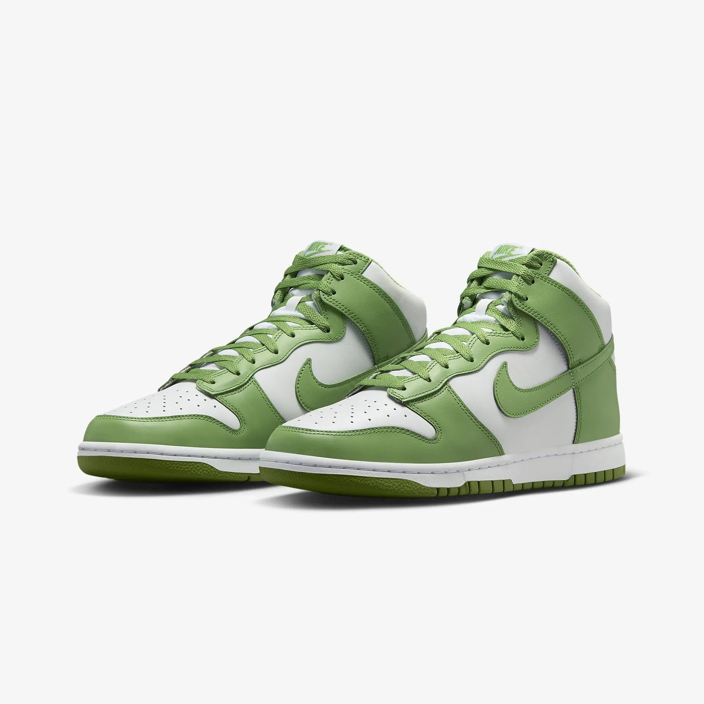 Nike | DUNK HIGH RETRO { WHITE/CHLOROPHYLL-WHITE