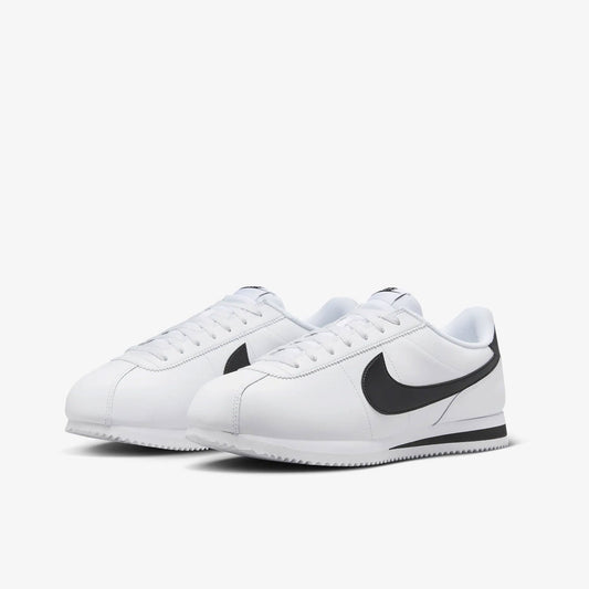NIKE | CORTEZ { WHITE/BLACK