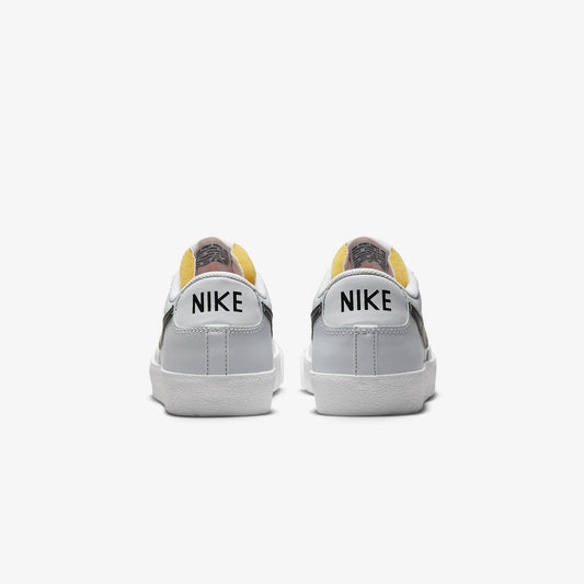 Nike | BLAZER LOW '77 VINTAGE { WHITE/BLACK-PURE PLATINUM