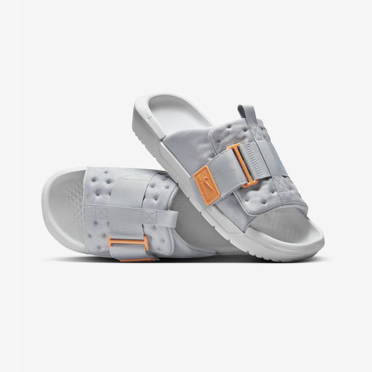 Nike | ASUNA 3 { LT SMOKE GREY/BRIGHT MANDARIN