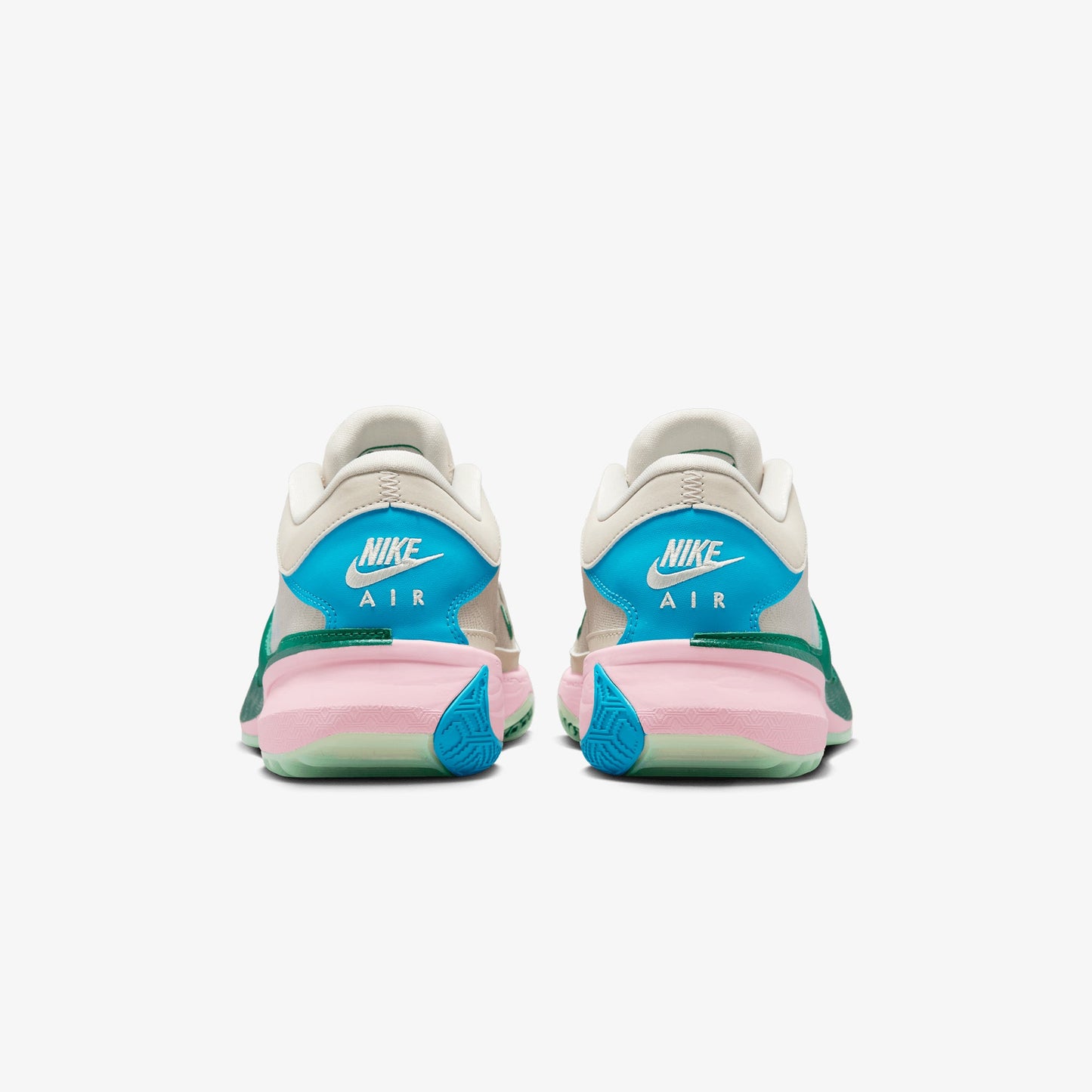 Nike | FREAK 5 EP { LT OREWOOD BRN/EMERALD RISE