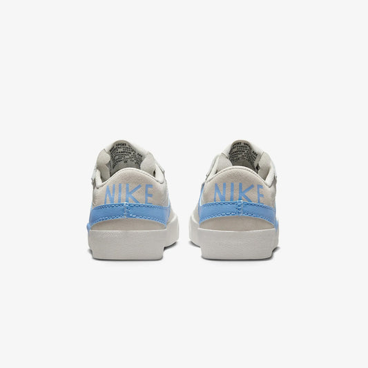 Nike | BLAZER LOW '77 JUMBO { LIGHT BONE/UNIVERSITY BLUE-PHANTOM