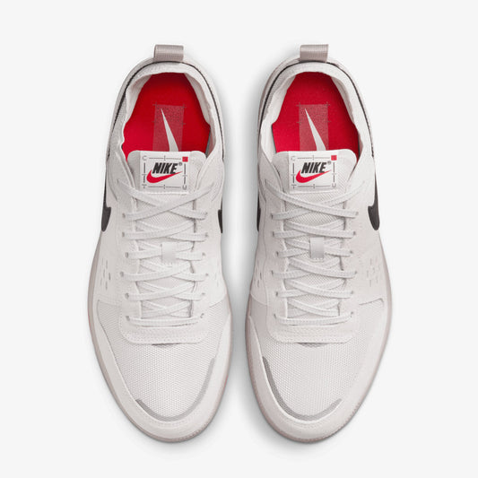 Nike | C1TY { COLLEGE GREY/BLACK-VAST GREY-FIRE RED
