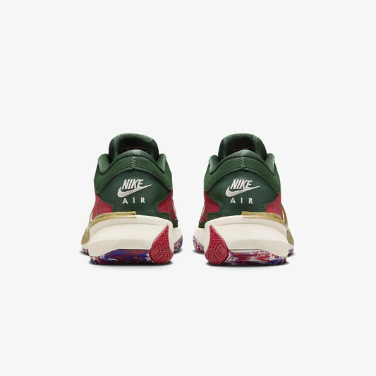 Nike | FREAK 5 EP { GYM RED/METALLIC GOLD-FIR-COURT PURPLE