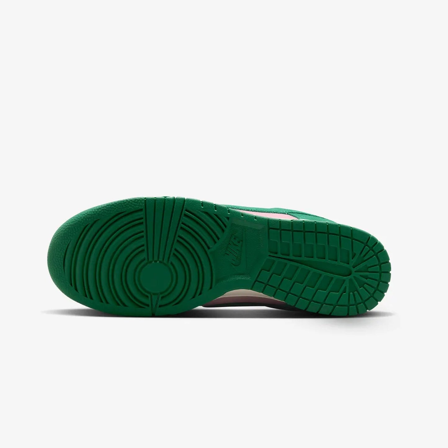 Nike | DUNK LOW RETRO SE { MED SOFT PINK/MALACHITE-SAIL