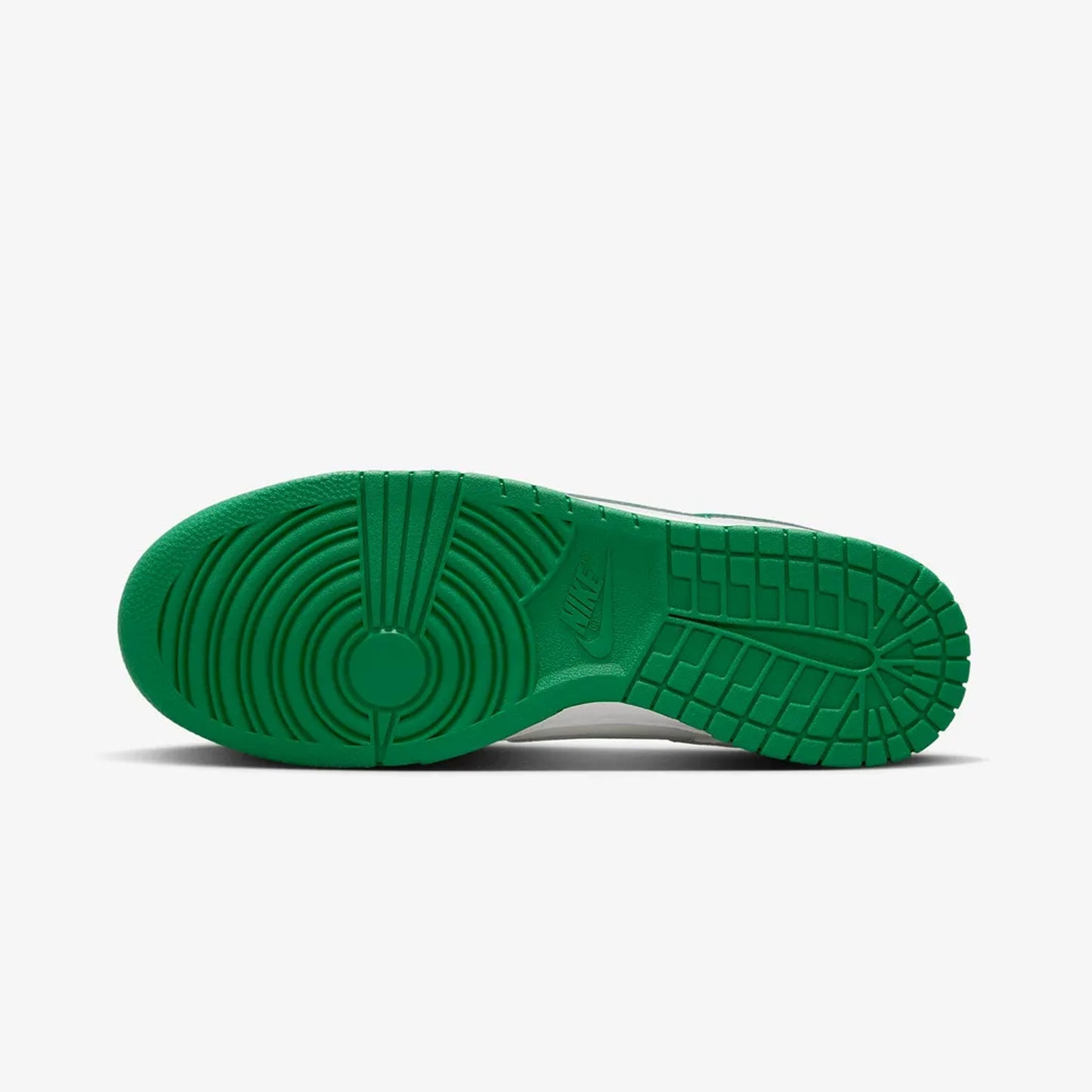 Nike | DUNK LOW RETRO { SUMMIT WHITE/MALACHITE-PLATINUM TINT