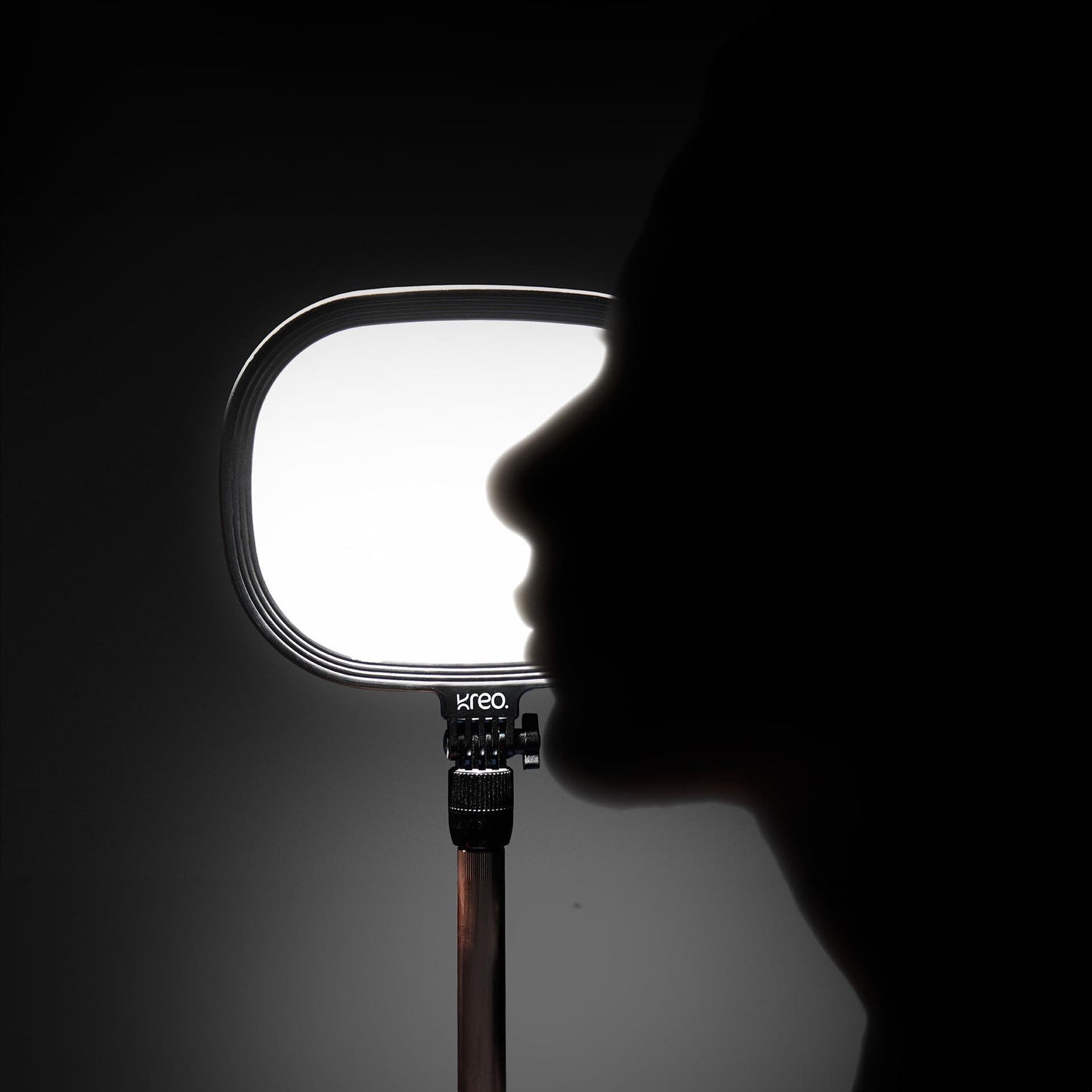 Kreo Slab Key Light Video Light Adjustable Photography Fill Light Five Color Temperatures 3200K-5600K Adjustable Brightness 1455 Lumens 120 Light Beads CRI 95+ with Extendable Light Stand for Video