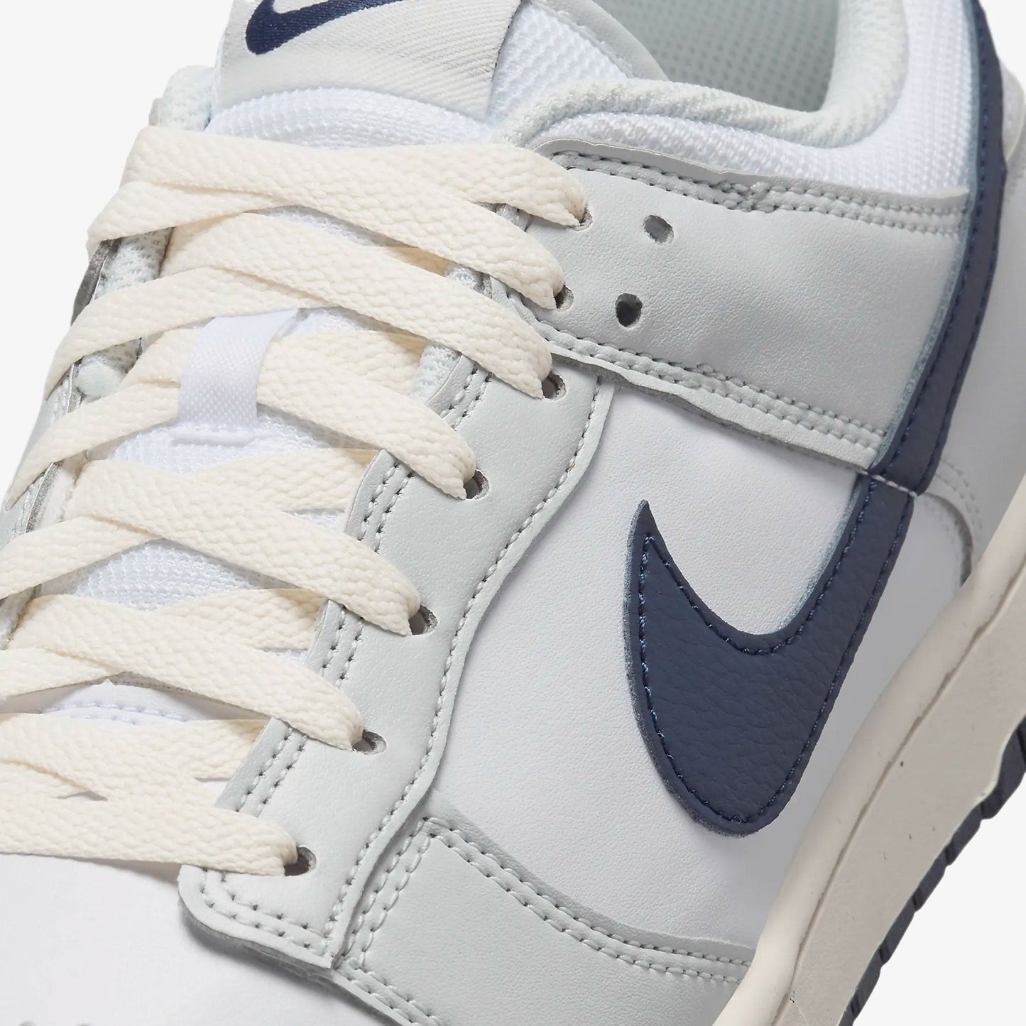 Nike | DUNK LOW { PHOTON DUST/OBSIDIAN-WHITE-PHANTOM