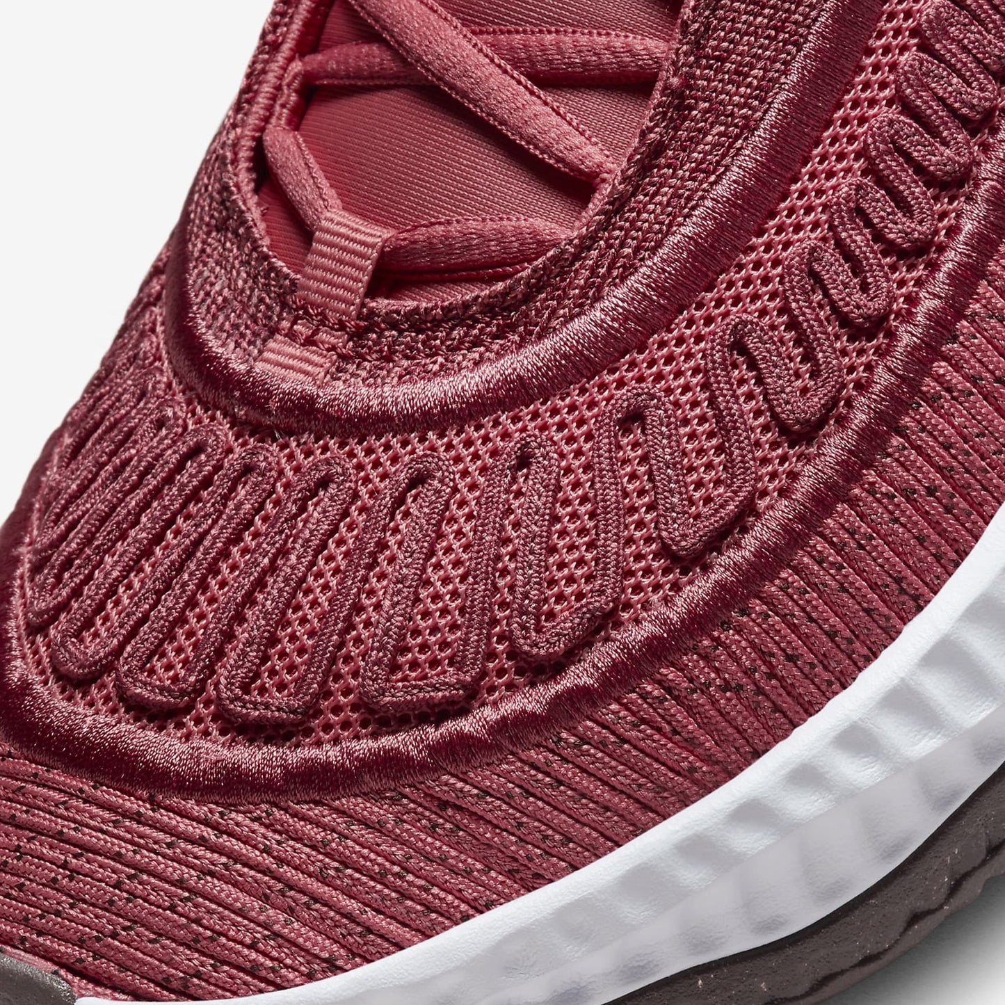 Nike | COSMIC UNITY 3 { CEDAR /EARTH/FOOTBALL GREY/ICE PEACH