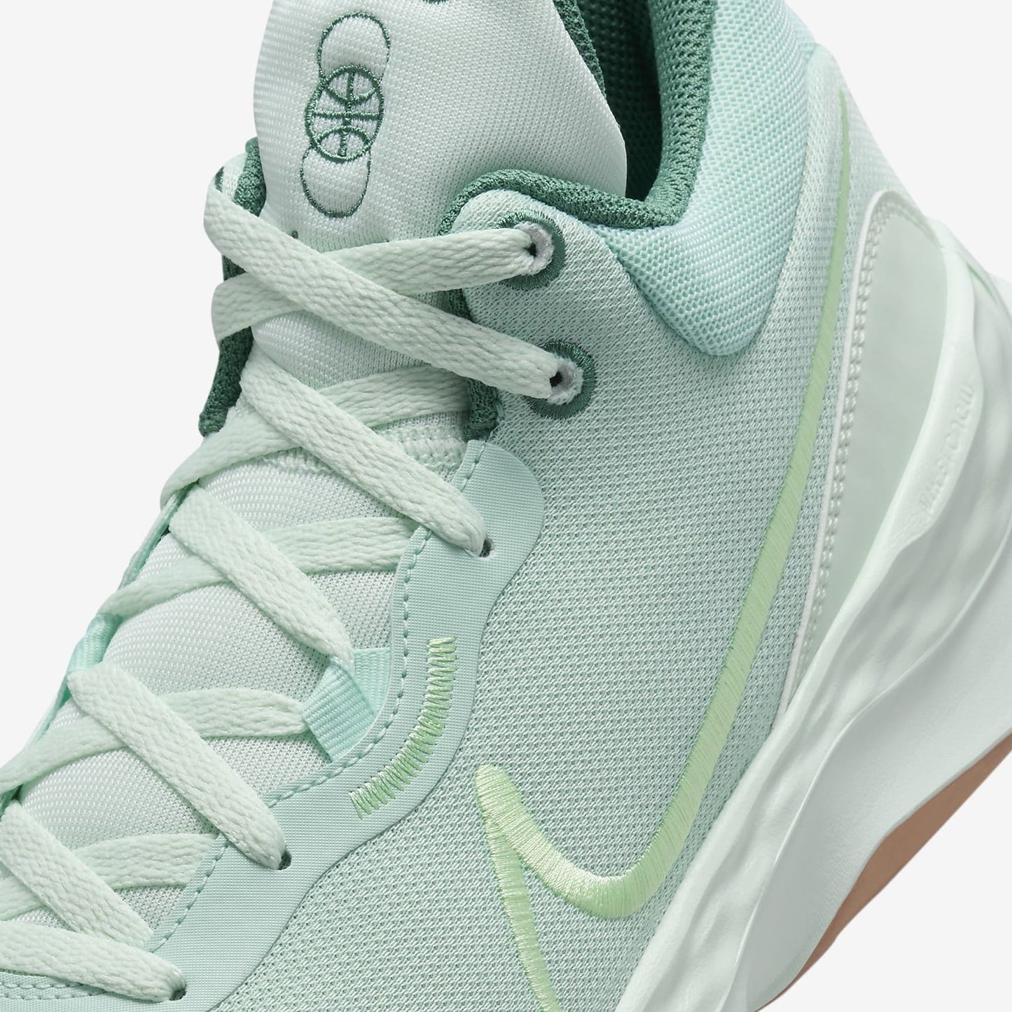 Nike | ELEVATE 3 { BARELY GREEN/VAPOR GREEN-JADE ICE