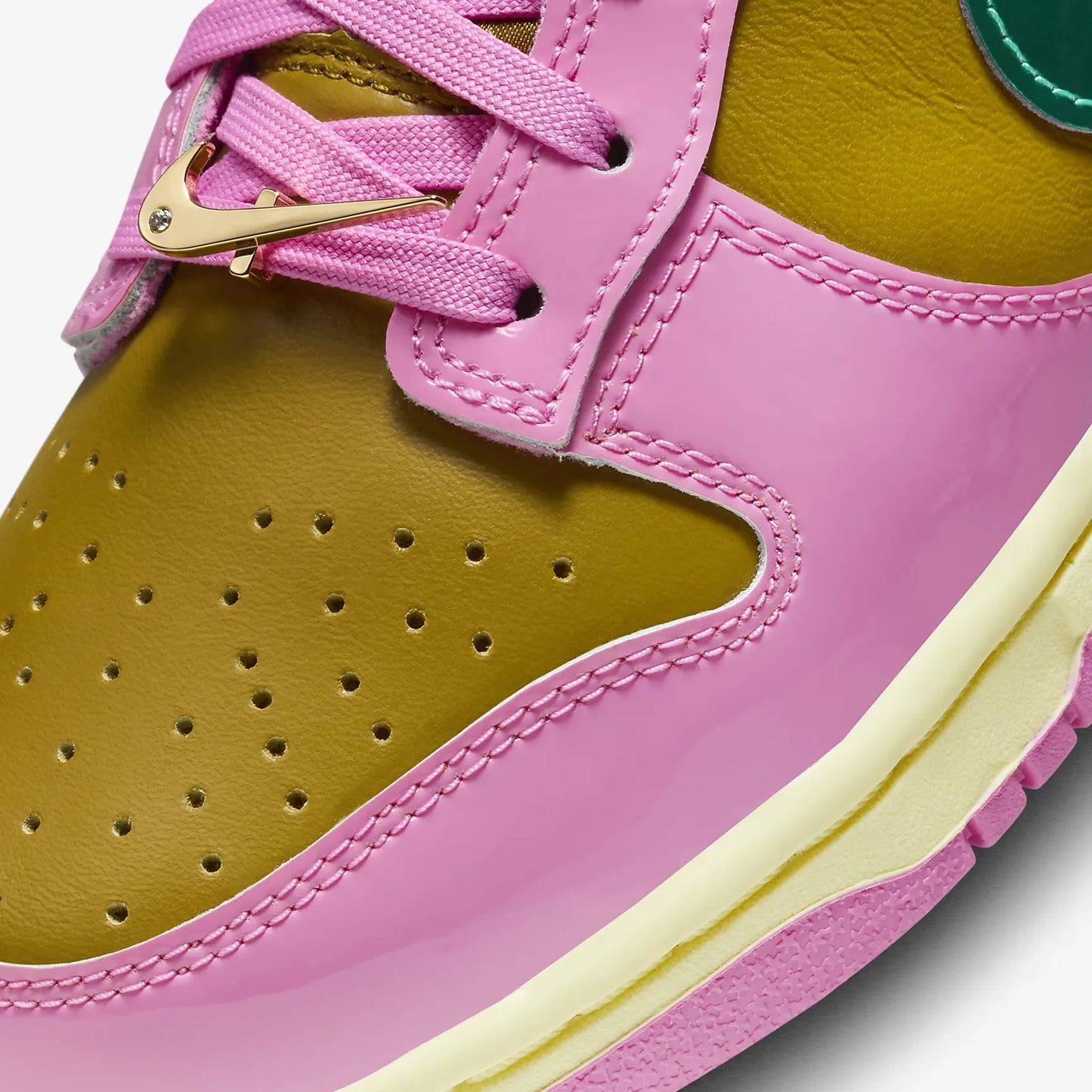 Nike | DUNK LOW X PARRIS GOEBEL { PLAYFUL PINK/MULTI-COLOR-BRONZINE