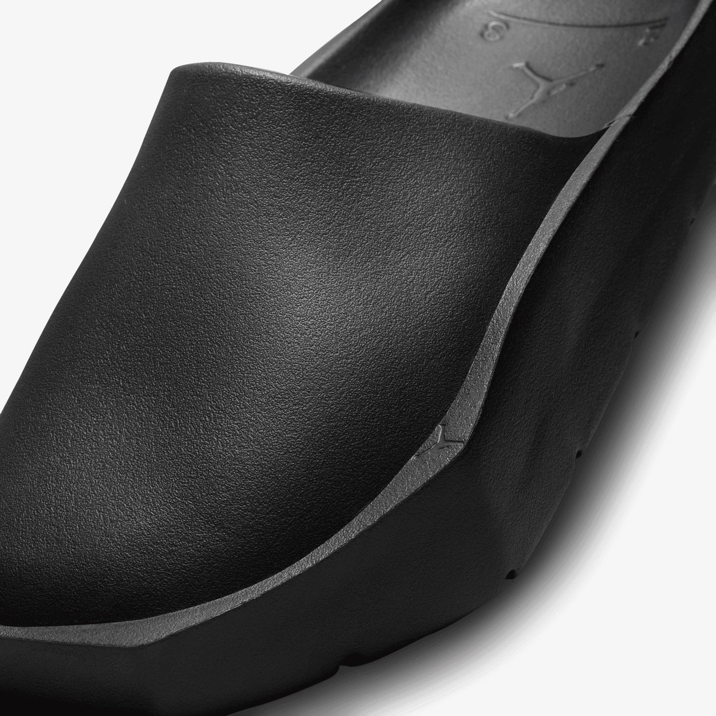 Nike | HEX MULE { OFF NOIR/OFF NOIR