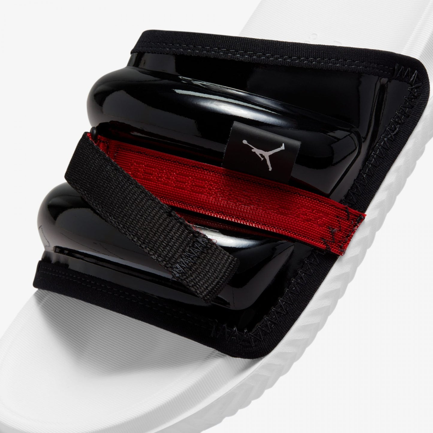 Nike | JORDAN SUPER PLAY SLIDES { BLACK / WHITE