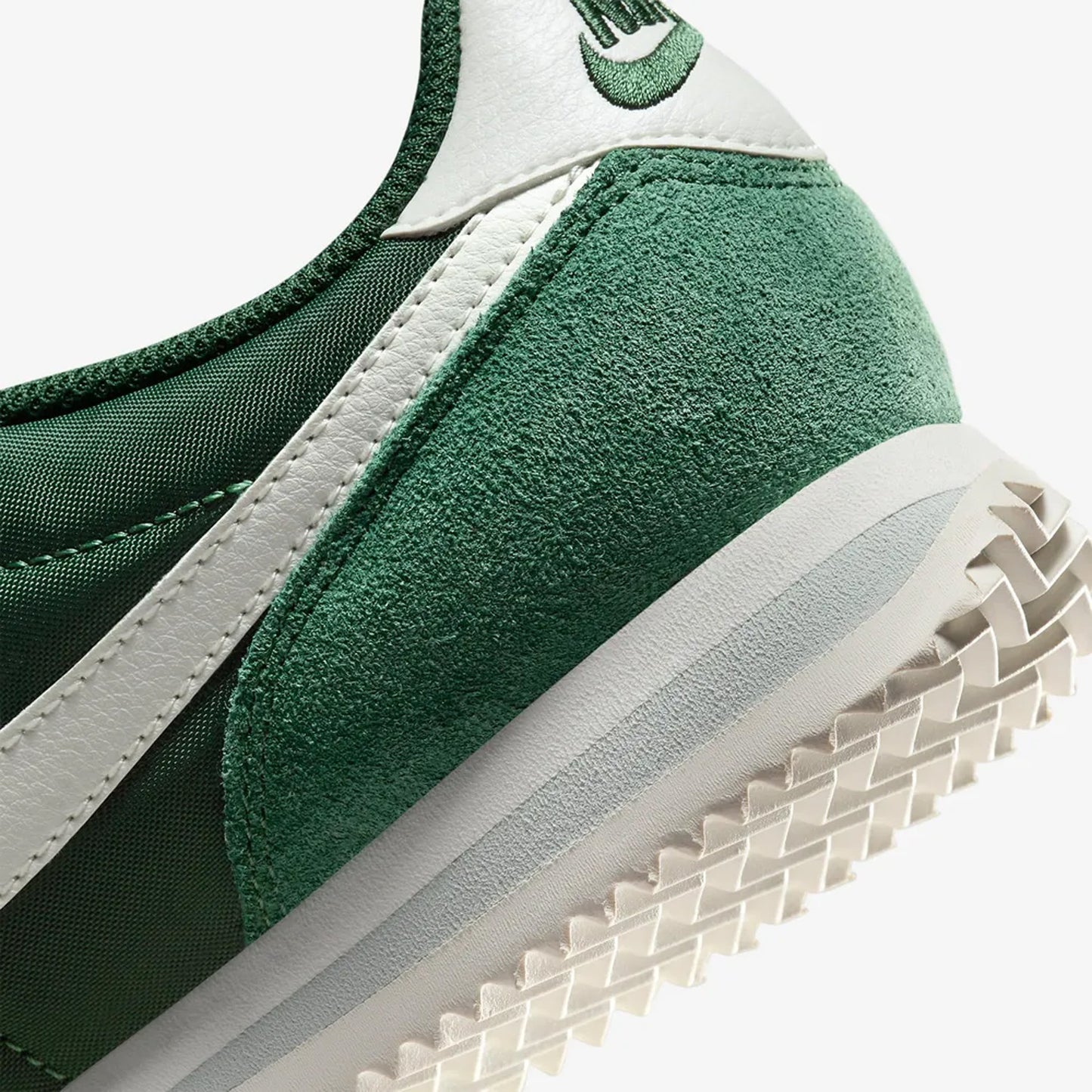 Nike | CORTEZ { FIR/SAIL-SAIL-LIGHT SILVER