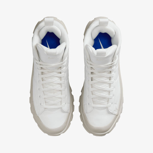 NIKE | BLAZER ROAM MID { SUMMIT WHITE/PHANTOM-LIGHT BONE