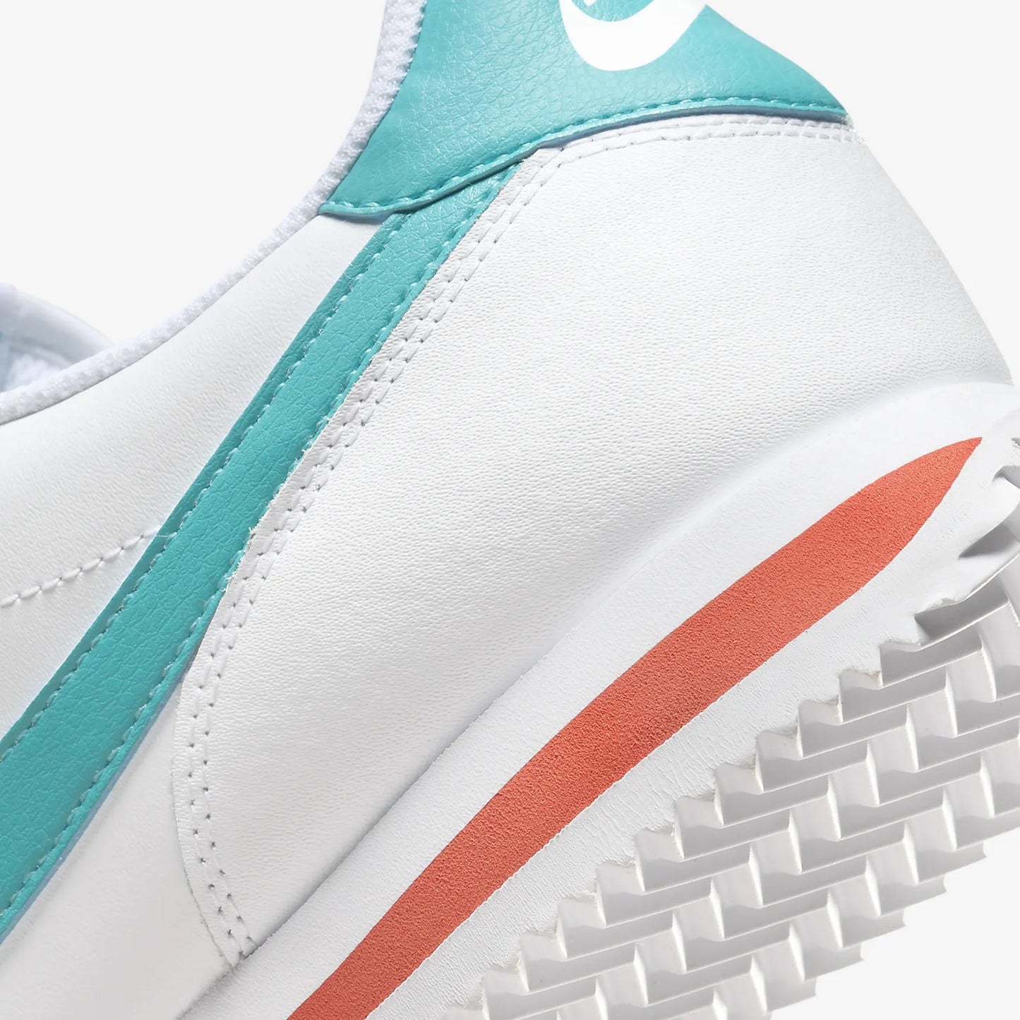 Nike | CORTEZ { WHITE/DUSTY CACTUS-COSMIC CLAY
