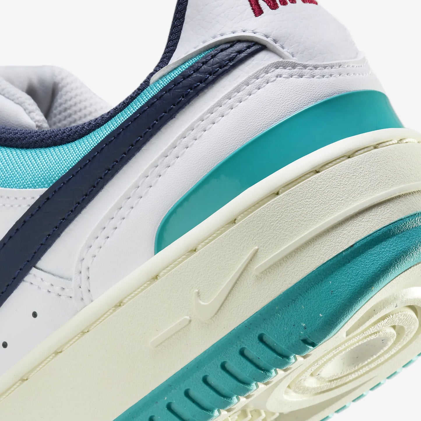 Nike | GAMMA FORCE { DUSTY CACTUS/MIDNIGHT NAVY-WHITE