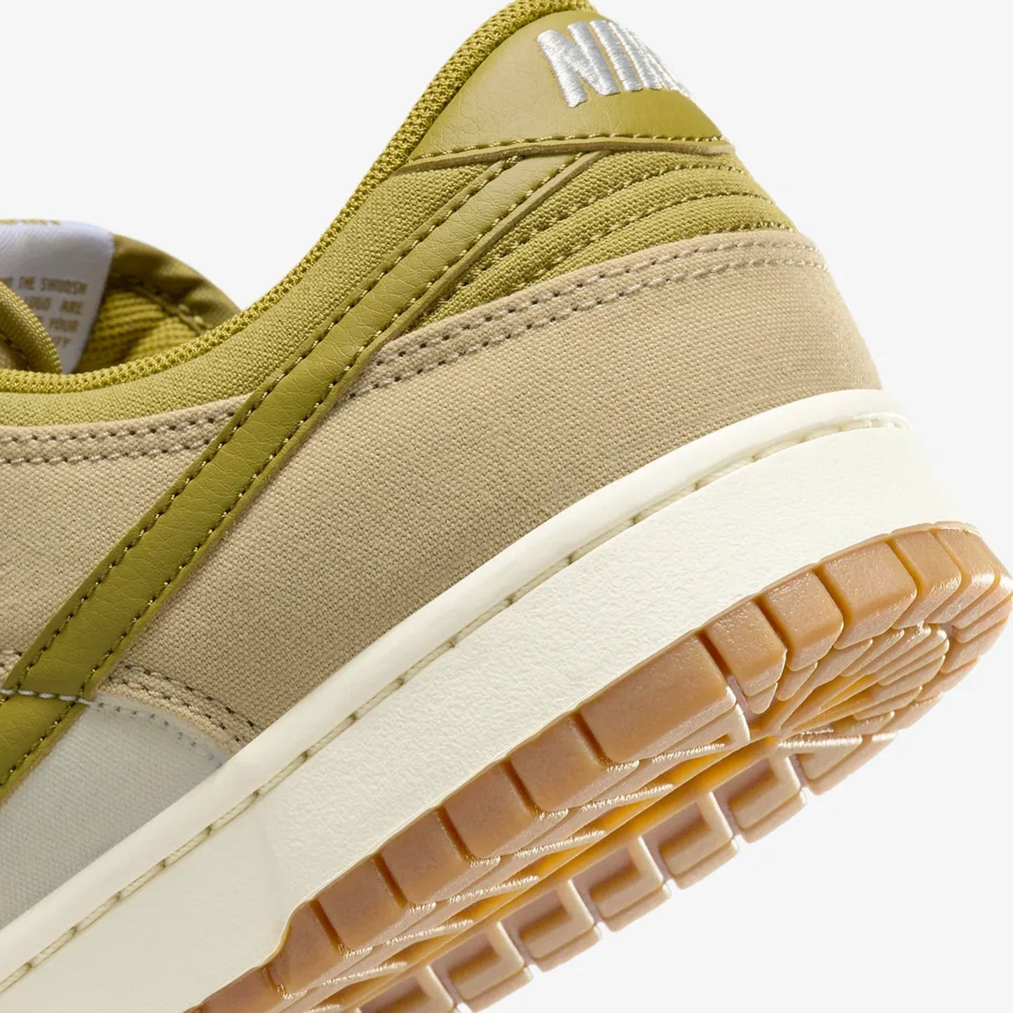 Nike | DUNK LOW { SAIL/PACIFIC MOSS-CREAM II-LIMESTONE