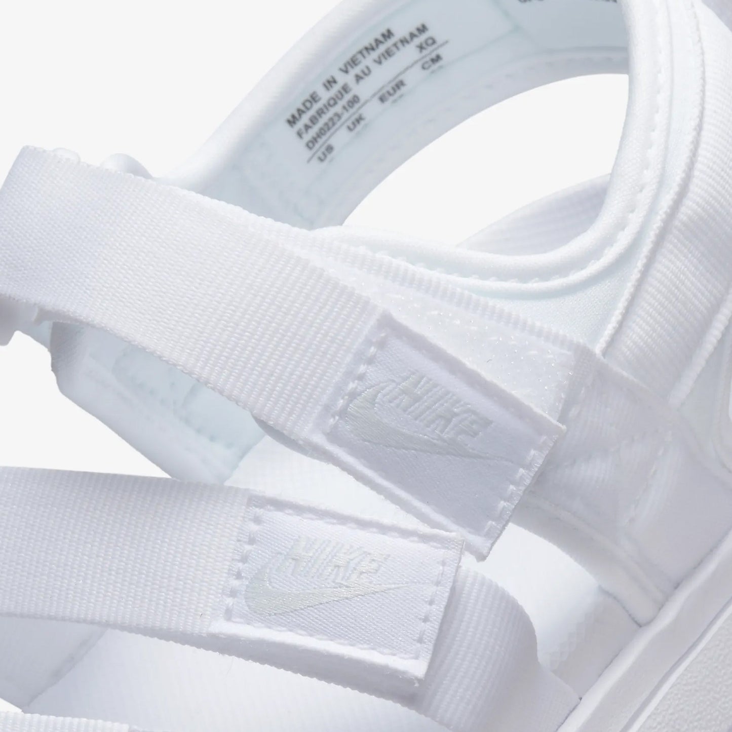 Nike | ICON CLASSIC { WHITE
