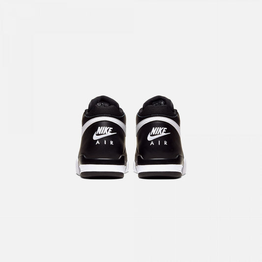 Nike | FLIGHT LEGACY