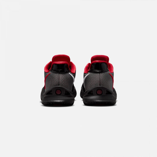 Nike | KYRIE LOW 4 EP BLACK/UNIVERSITY RED