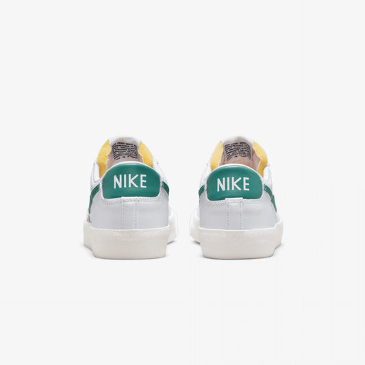 Nike | BLAZER LOW 77 { WHITE/GREEN