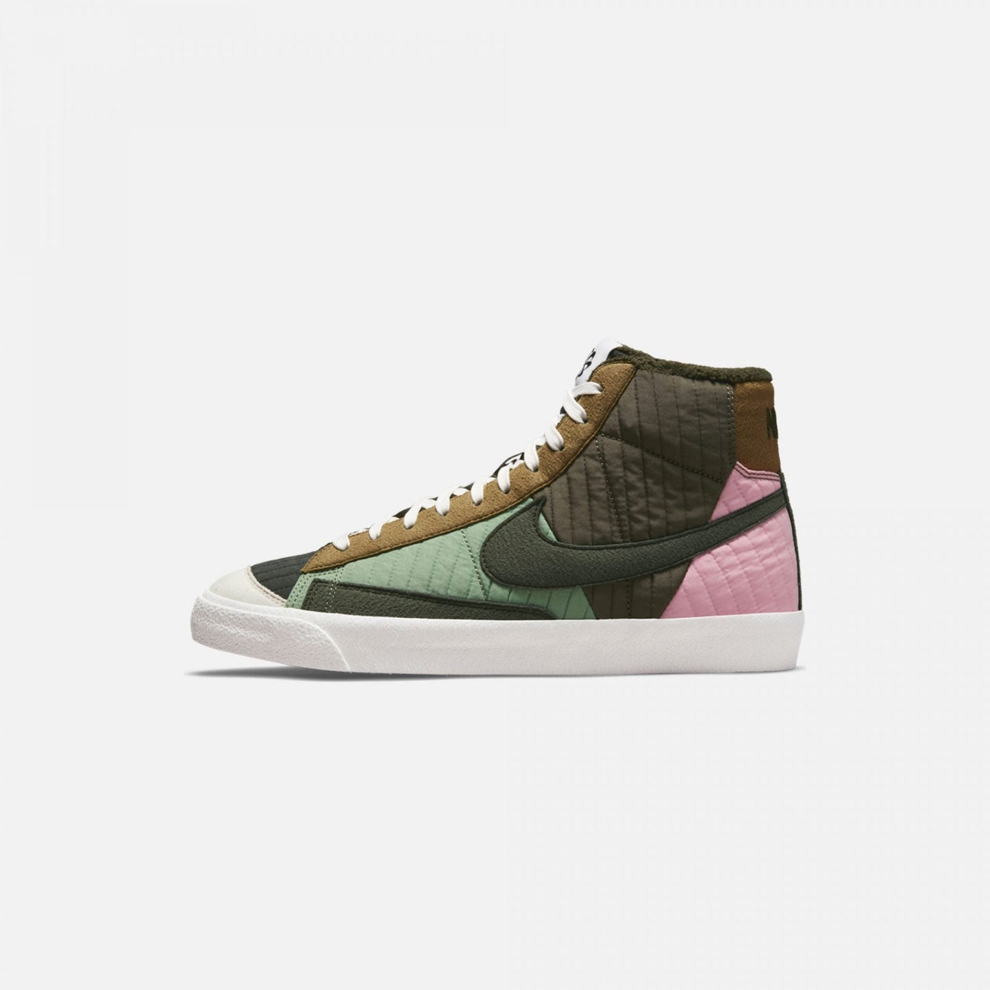 Nike | BLAZER MID '77 { SEQUIA QUILT