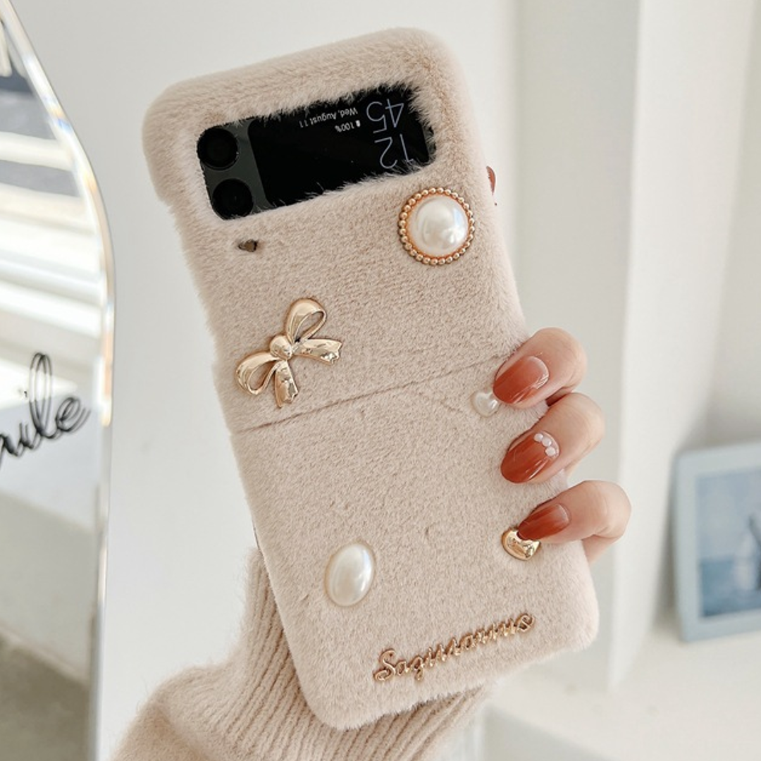 Luxury Blush Velvet Bow & Pearl Case