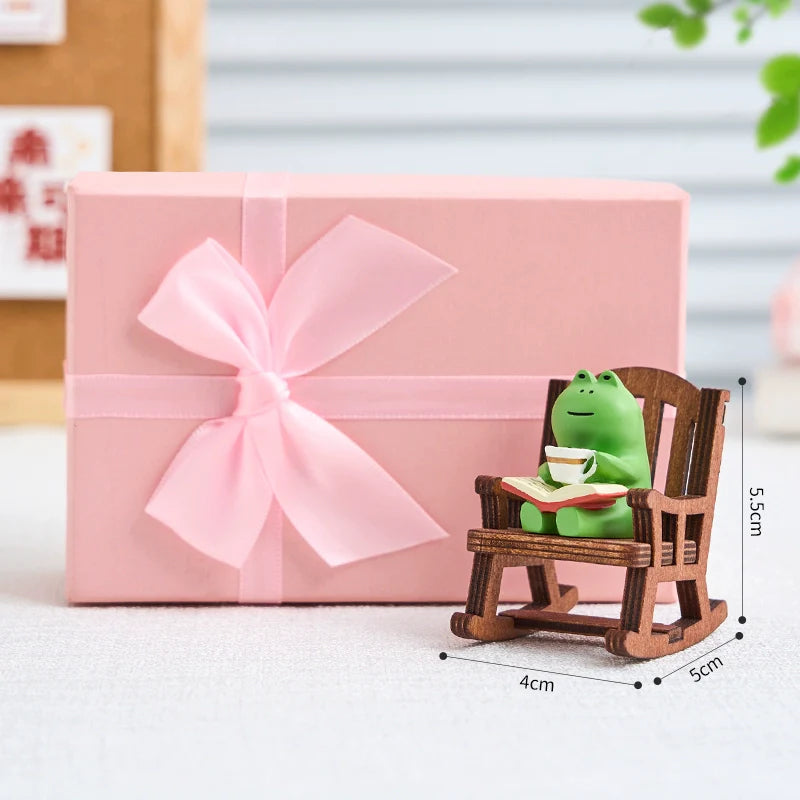 Frog Cute Graduation Cure Small Ornaments Office Station Emotional Stability Table Decoration Birthday Decompression Gift