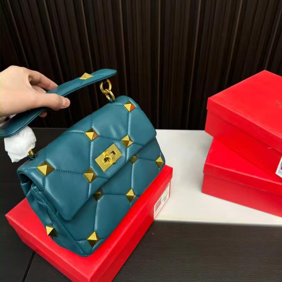 Fashion Chain Rivet Shoulder Bag