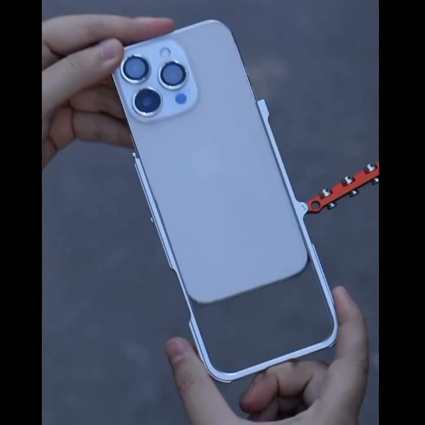 Ultimate Screw Tech Metallic Frame Case - iPhone