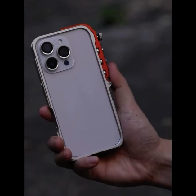 Ultimate Screw Tech Metallic Frame Case - iPhone