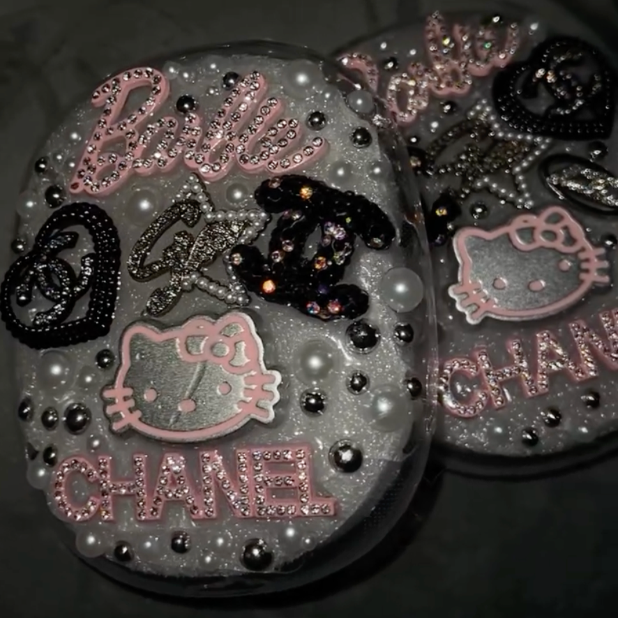 Glam Kitty Couture Case - AirPods