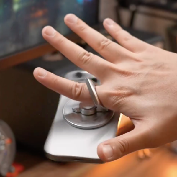 Innovative Metallic Magnetic Spinner Stand