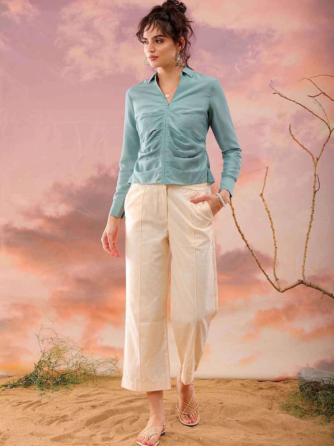 Women Solid Top