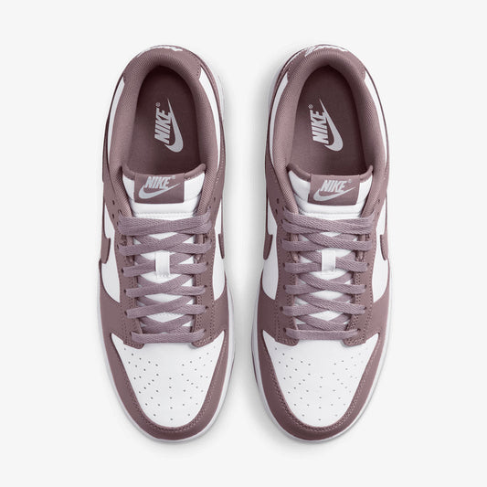 NIKE | DUNK LOW RETRO { WHITE/WHITE/TAUPE GREY